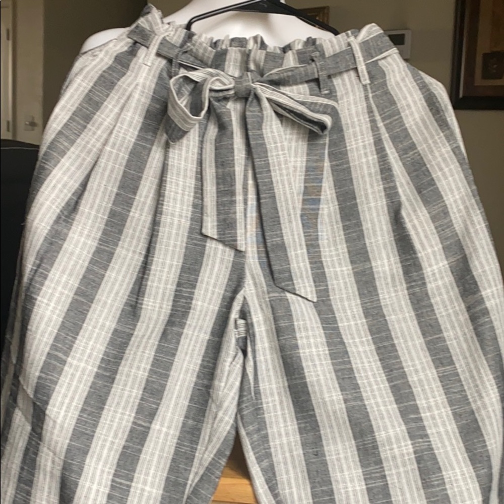 Pants π - Picture 2 of 3